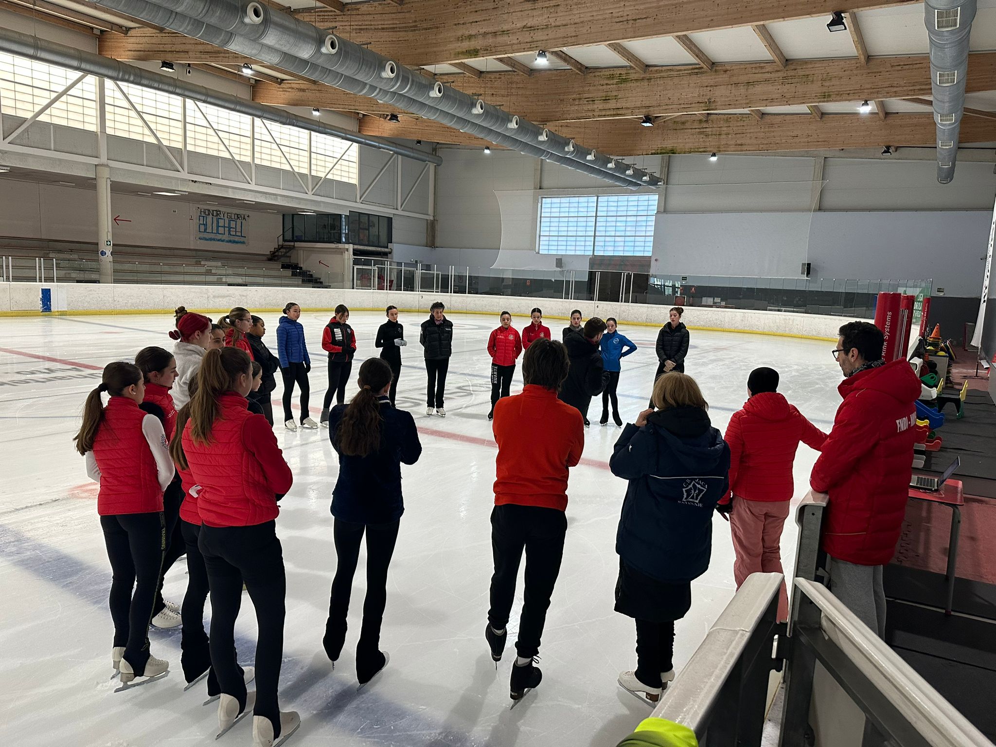 Promoción Solo Dance - Neil Brown